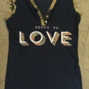 Women’s Sleeveless Top